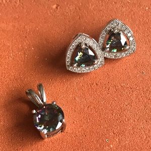 925 Fire Topaz Pendent & Earring Set